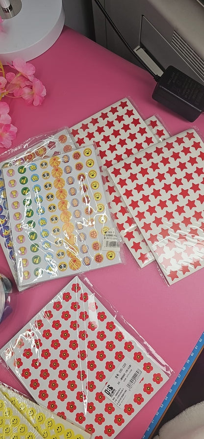 Kit de Motivación y Recursos para el Aula – Sellos + Stickers + Pinturas + Puntero + Tarjetas