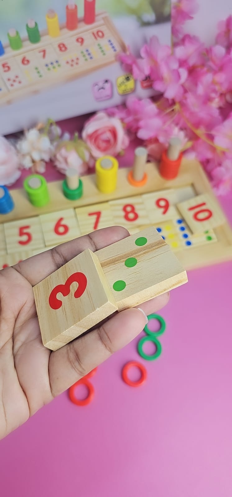 Tablero Montessori de Conteo 1–10 – Números, Cantidades y Anillos (Madera)